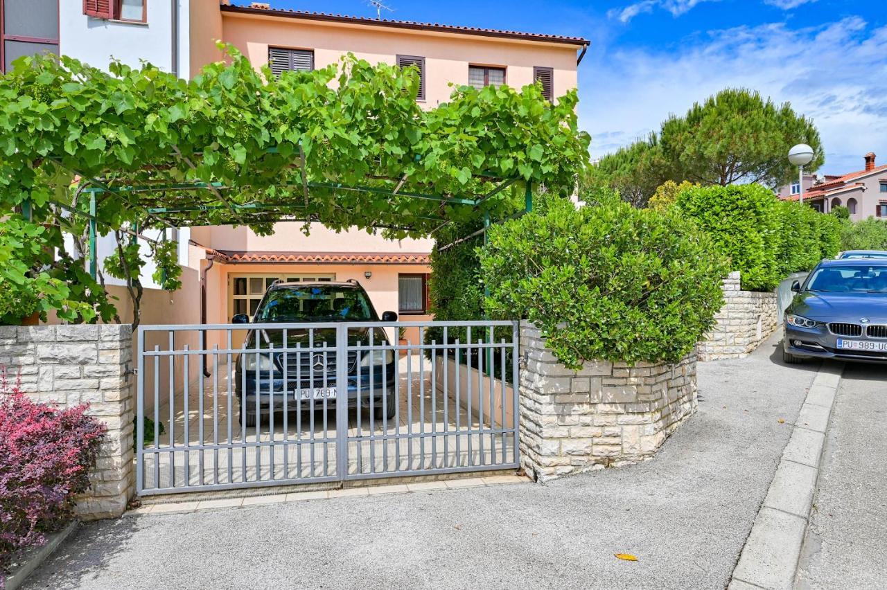 Iby Apartment Pula Dış mekan fotoğraf