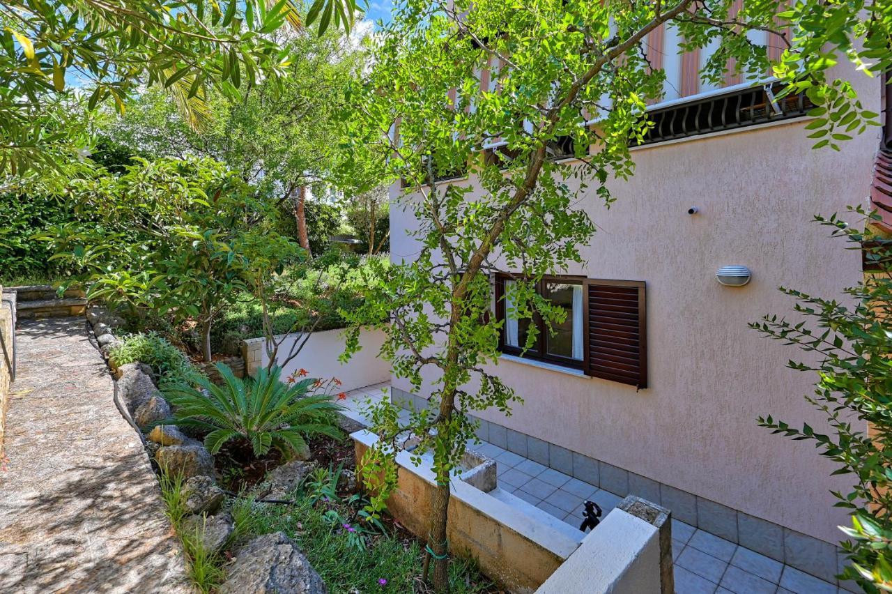 Iby Apartment Pula Dış mekan fotoğraf