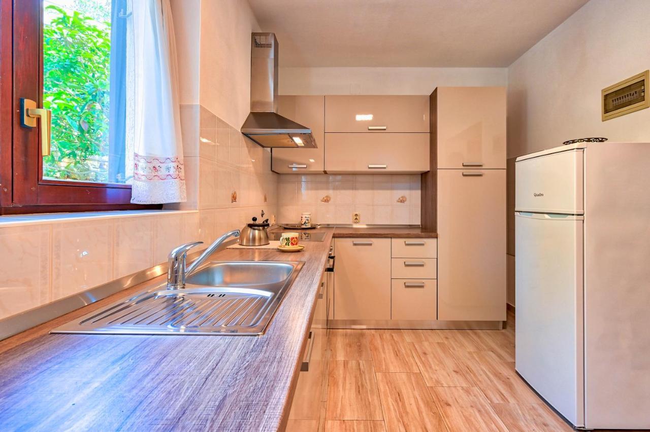 Iby Apartment Pula Dış mekan fotoğraf
